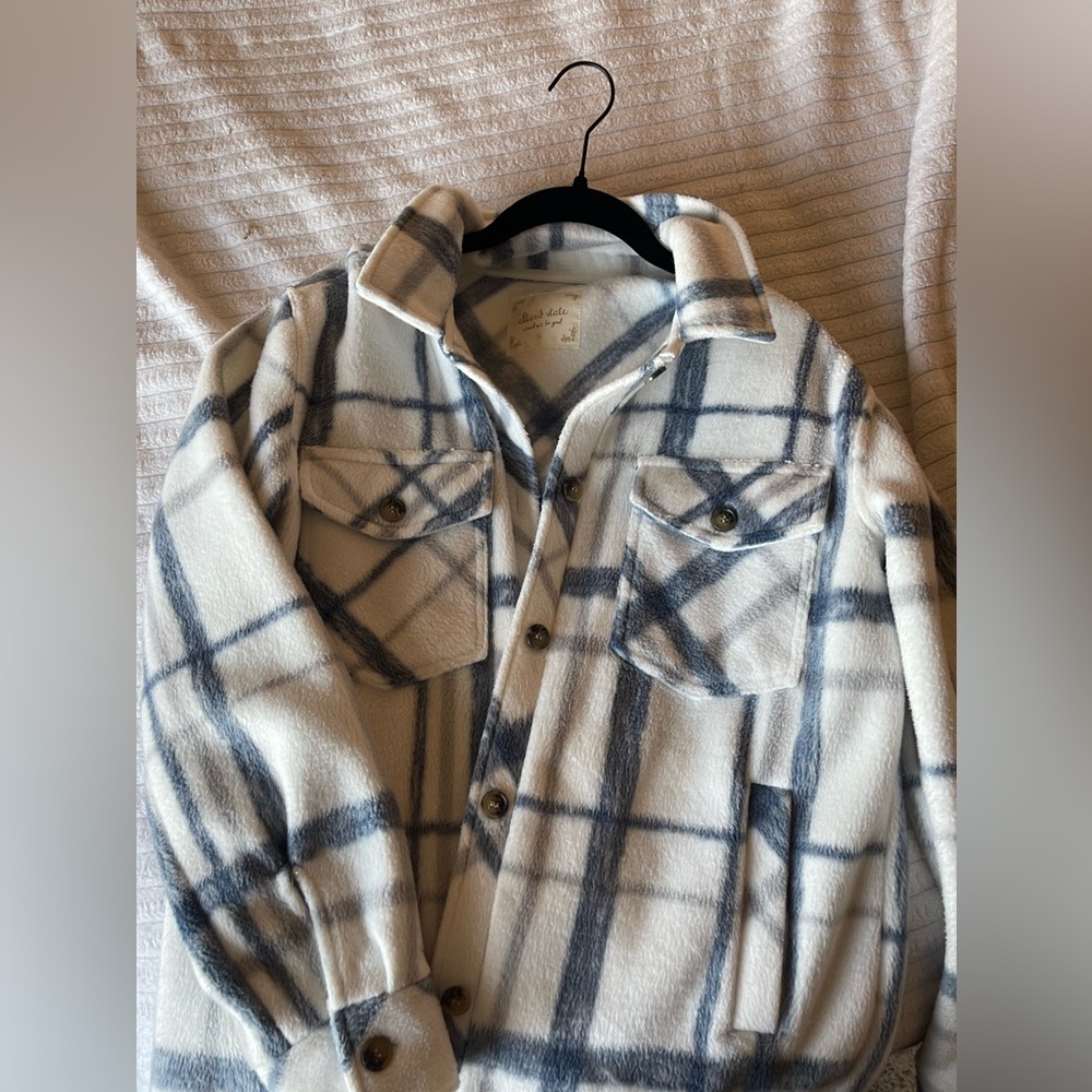 ALTARD STATE Shacket
